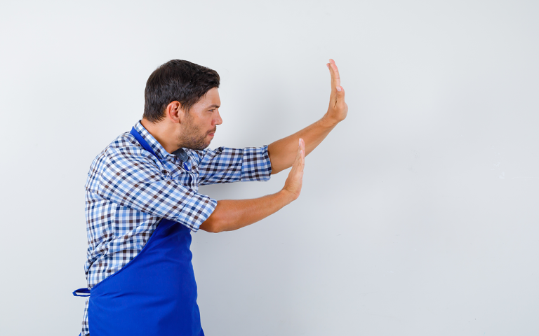 Fixation sur carrelage et placo : les meilleures chevilles pour un maintien solide